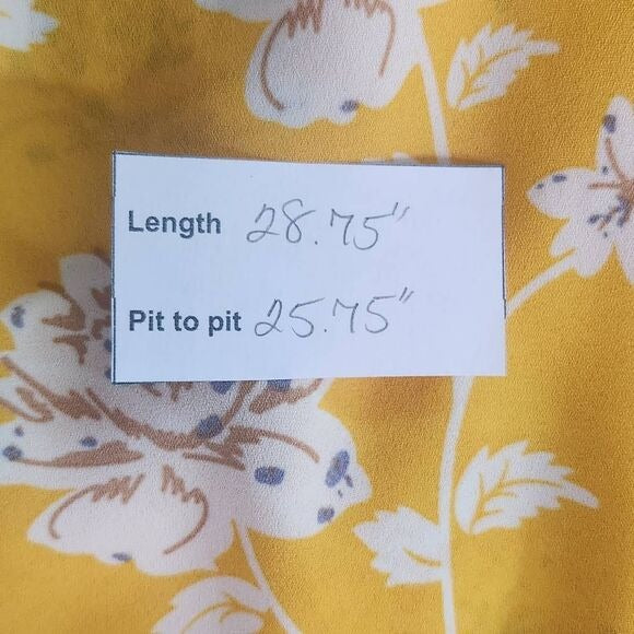 Mix by 41 Hawthorn Yellow Floral Blouse Size 2X White and Yellow Floral Top