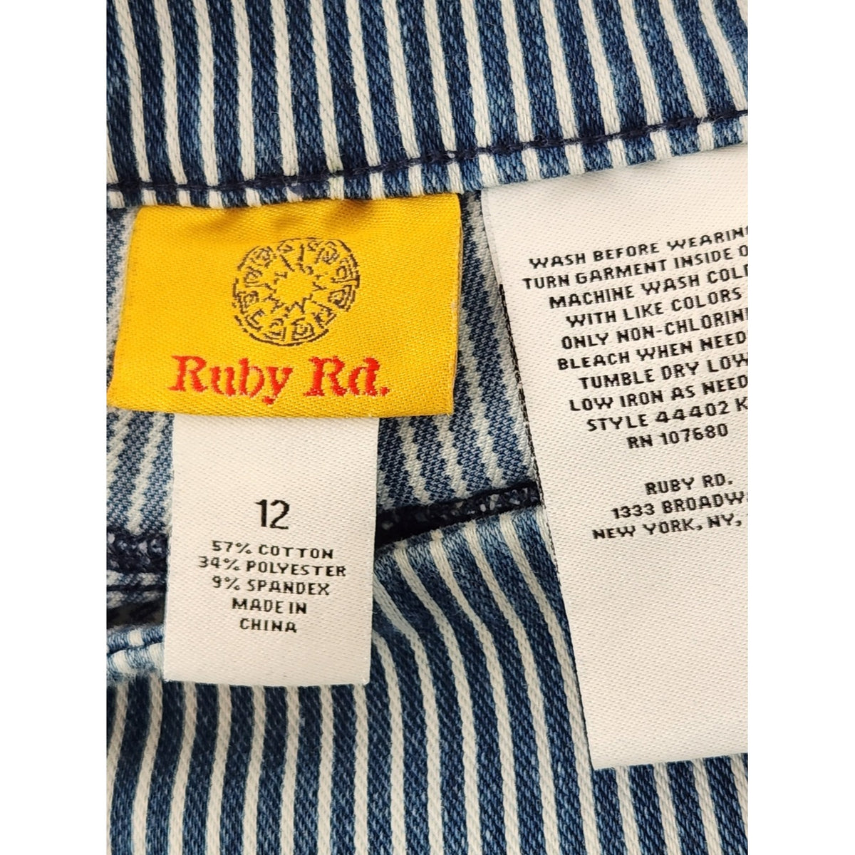 Ruby Rd. Blue and White Striped Pull-On Capri Pants with Lace-Up Hem Size 12