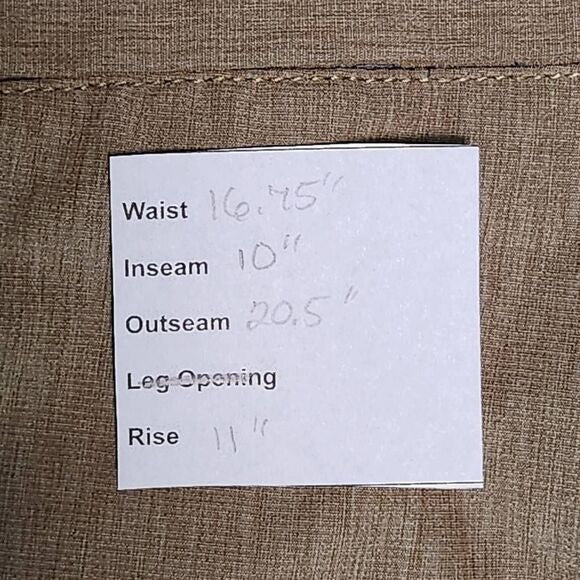 G.H. Bass & Co. Khaki Golf Shorts Size 32 Men's Tan Performance Shorts