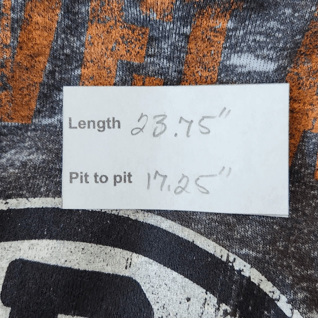 Cleveland Browns Gray T-Shirt Size Medium NFL Womens Cleveland Browns V-Neck Tee