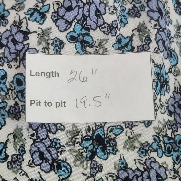 Max Studio Blue Floral Blouse Size Small Blue and White Floral Top