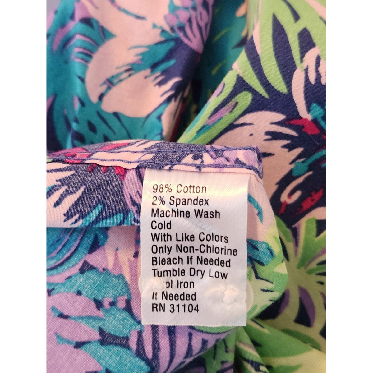 Crown & Ivy Pink and Blue Hawaiian Floral Button Down Shirt NWT Size Large
