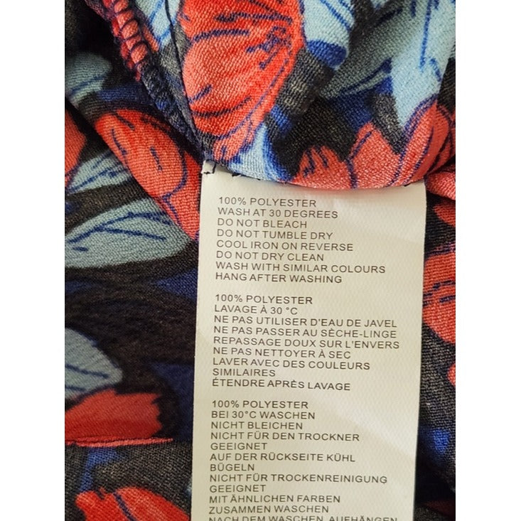 Boohoo Red and Blue Floral Print V-Neck Short Romper Size 20