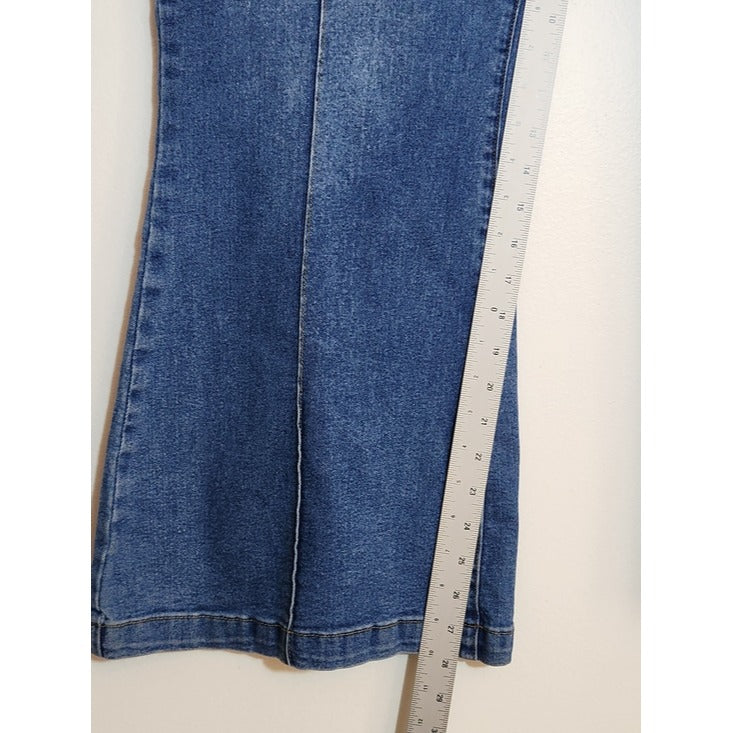 Cider Medium Wash Flare Leg Jeans with Center Seams Size 2XL