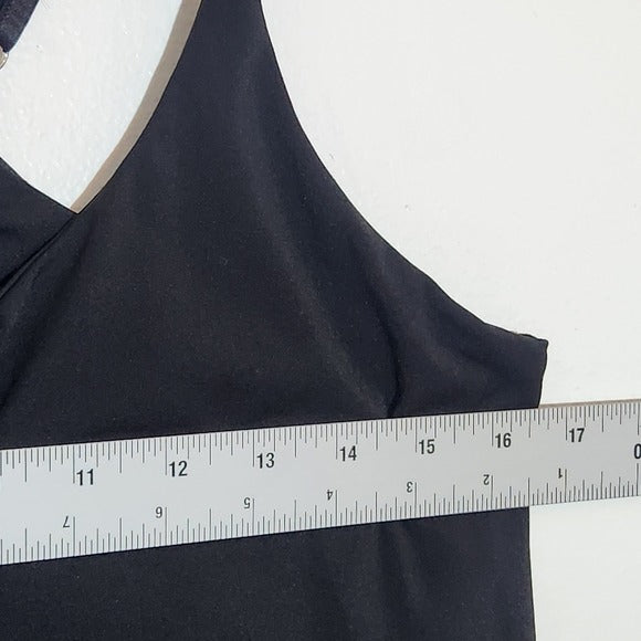 Healthy Yoga Black Tennis Dress Size Large NWT
