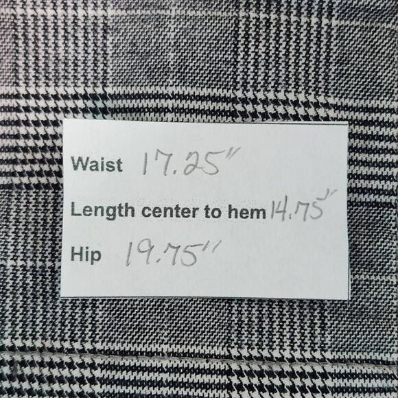 American Eagle Black and White Plaid Mini Skirt Size 14 Preppy Plaid Skirt