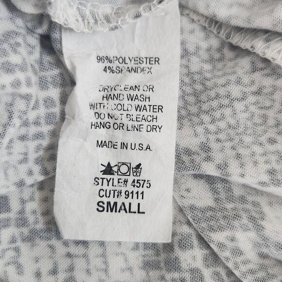 Entro Gray and Black Snakeskin Cropped Jumpsuit with Wide Legs Size Small