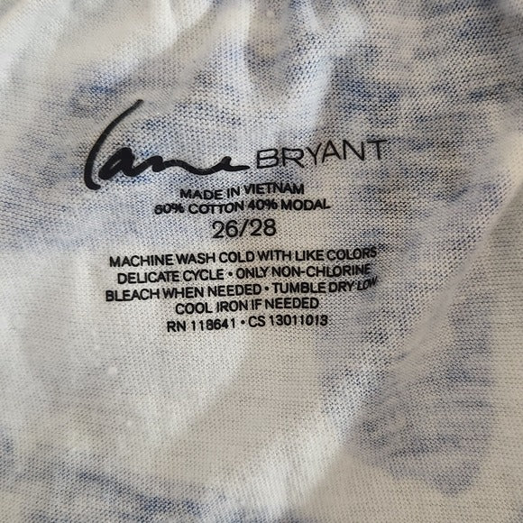 Lane Bryant Blue Floral Sleeveless Top Size 26/28 Blue Shibori Print Tank