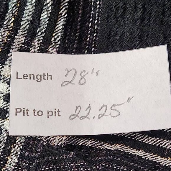 Good Hart Black and White Plaid Button Down Tunic Shirt Size Small