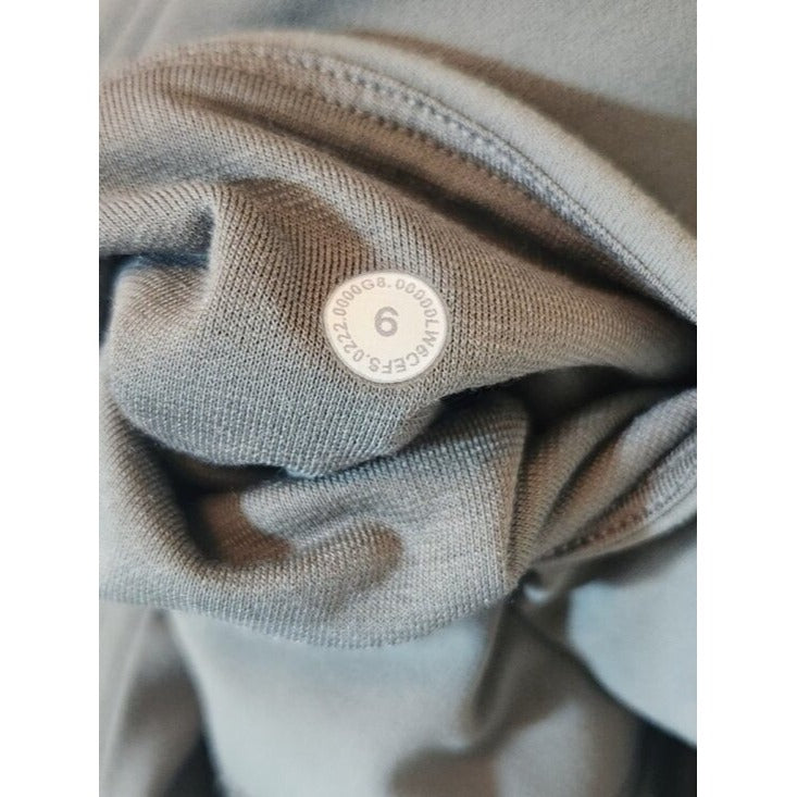 Lululemon Green Capri Joggers Size 6