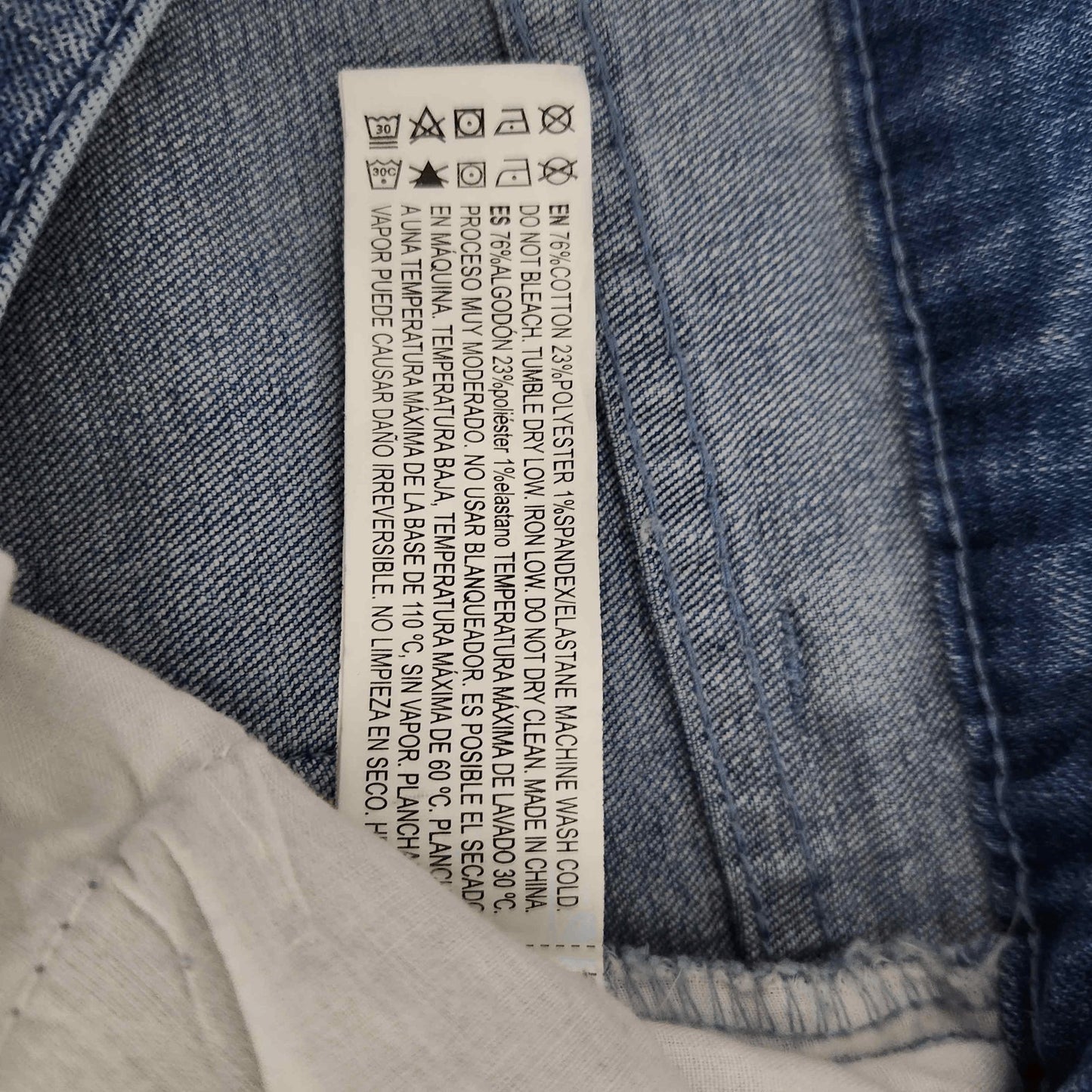 Forever 21 Flare Leg Jeans Size 24 Retro Flare Jeans