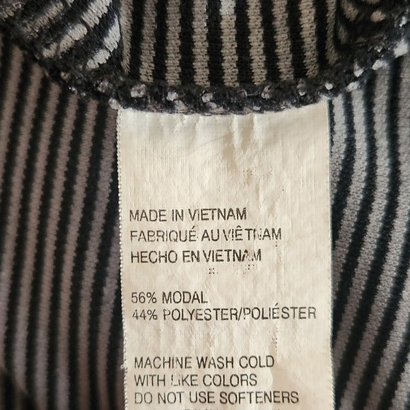 Van Heusen Black and Gray Stripe Short Sleeve Polo Size XL