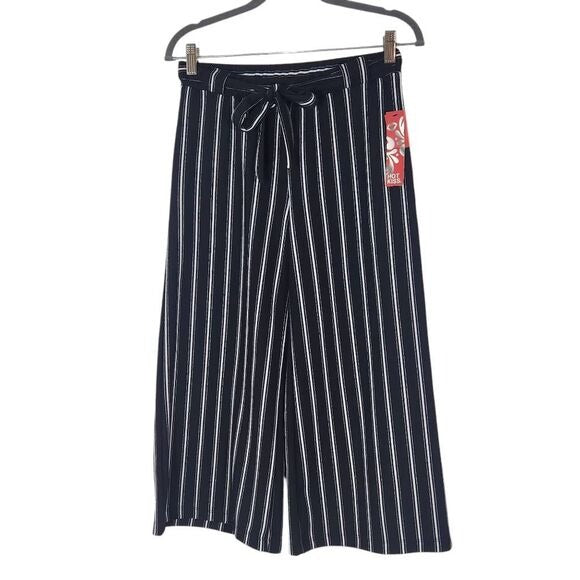 Hot Kiss Black and White Stripe Cropped Wide Leg Pants Size Medium New