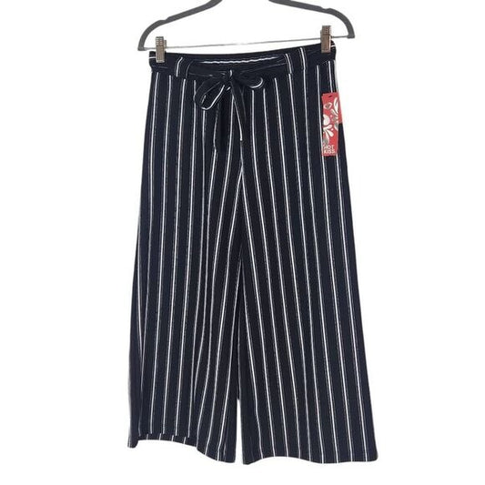 Hot Kiss Black and White Stripe Cropped Wide Leg Pants Size Medium New