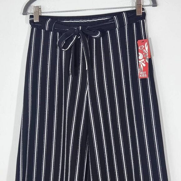 Hot Kiss Black and White Stripe Cropped Wide Leg Pants Size Medium New
