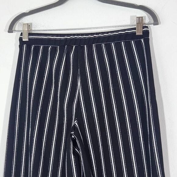 Hot Kiss Black and White Stripe Cropped Wide Leg Pants Size Medium New