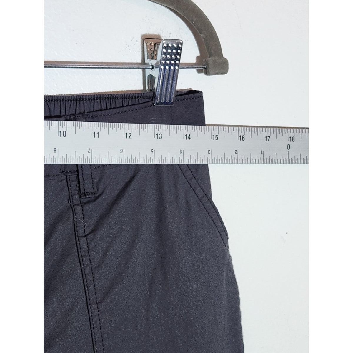 Social Standard by Sanctuary Washed Black Cropped Cargo Pants NWT Size Small