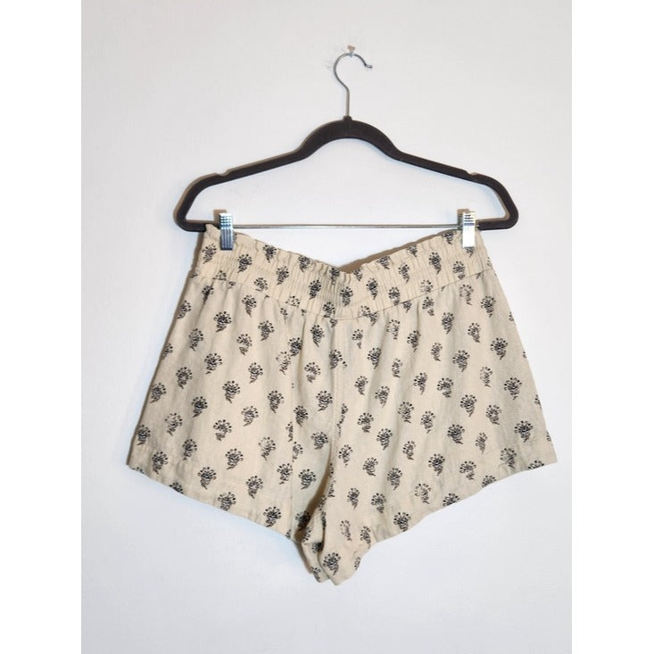 A New Day Womens Cream and Black Boho Print Shorts Size Large