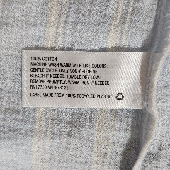 Ava & Viv Light Blue Striped Button-Up Shirt Size 2X Blue Stripe Sheer Top