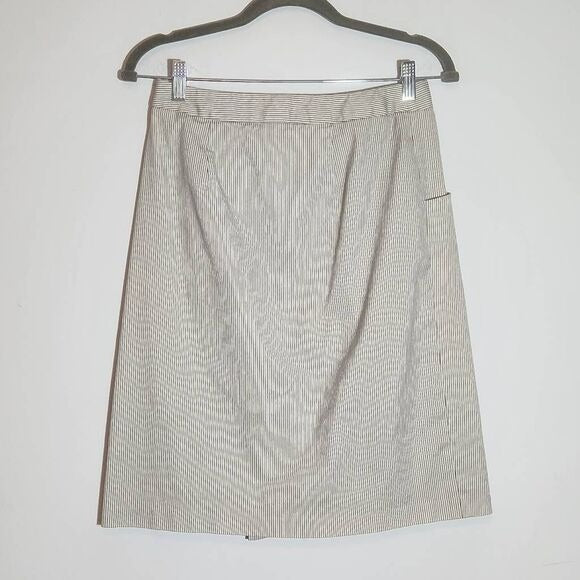 Banana Republic Cream Pinstripe Wrap Skirt Size 0 Preppy Mini Skirt