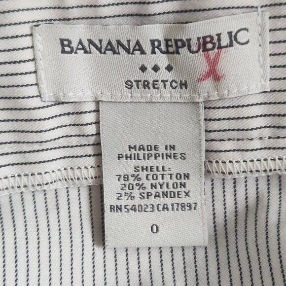 Banana Republic Cream Pinstripe Wrap Skirt Size 0 Preppy Mini Skirt