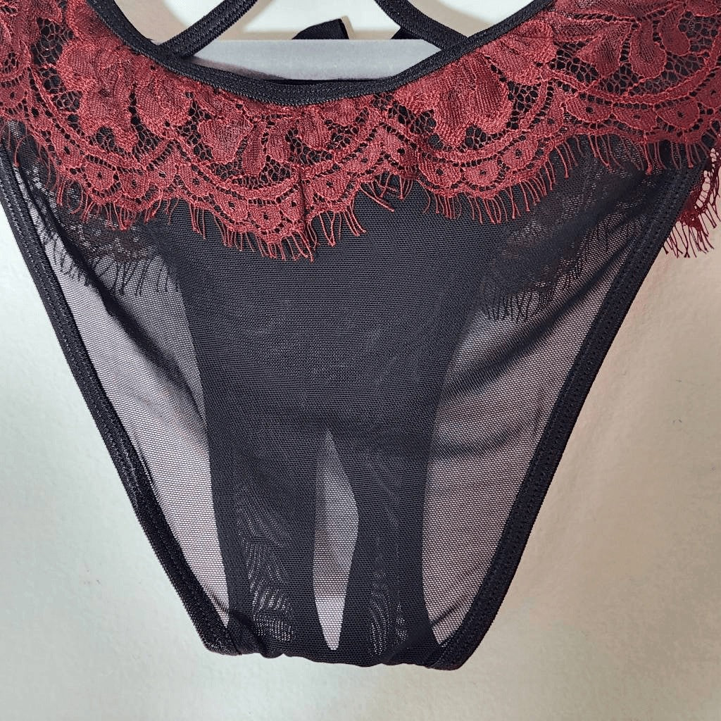 Frederick's of Hollywood Sexy Lace and Mesh Set of 2 Size 1X NWT Lingerie Shower