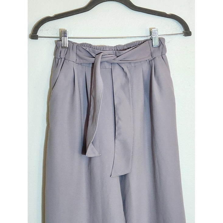 Lululemon Light Purple Wide Leg Cropped Pull On Pants Size 4 Flaw