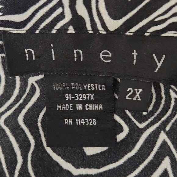 Ninety Black and White Full Sleeve Blouse Size 2X Plus Size Statement Sleeve Top