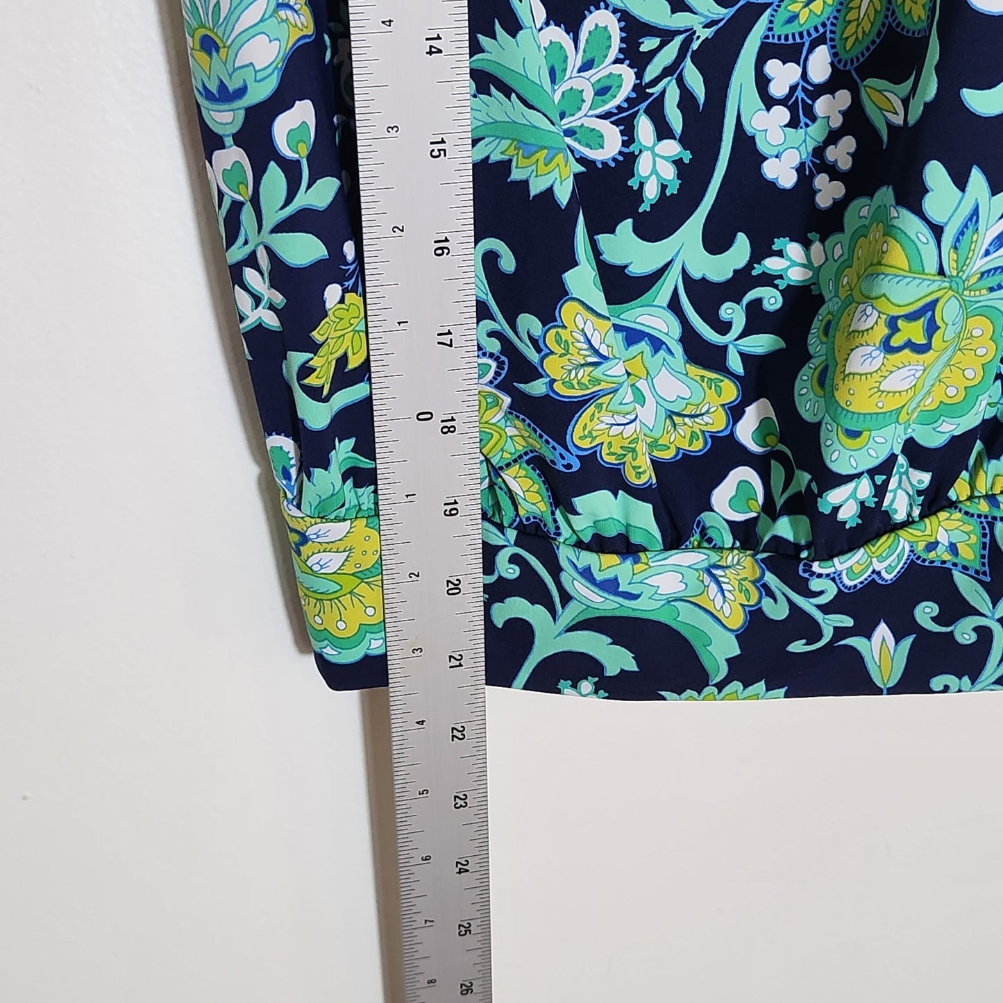 Lands' End Navy Blue and Green Floral Swimsuit Tankini Top Size 10