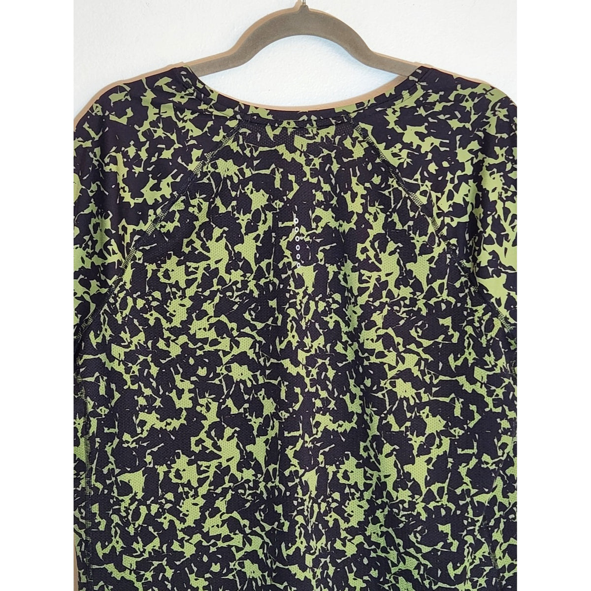 Nike Green and Black Print Performance Running Tee Size 1X