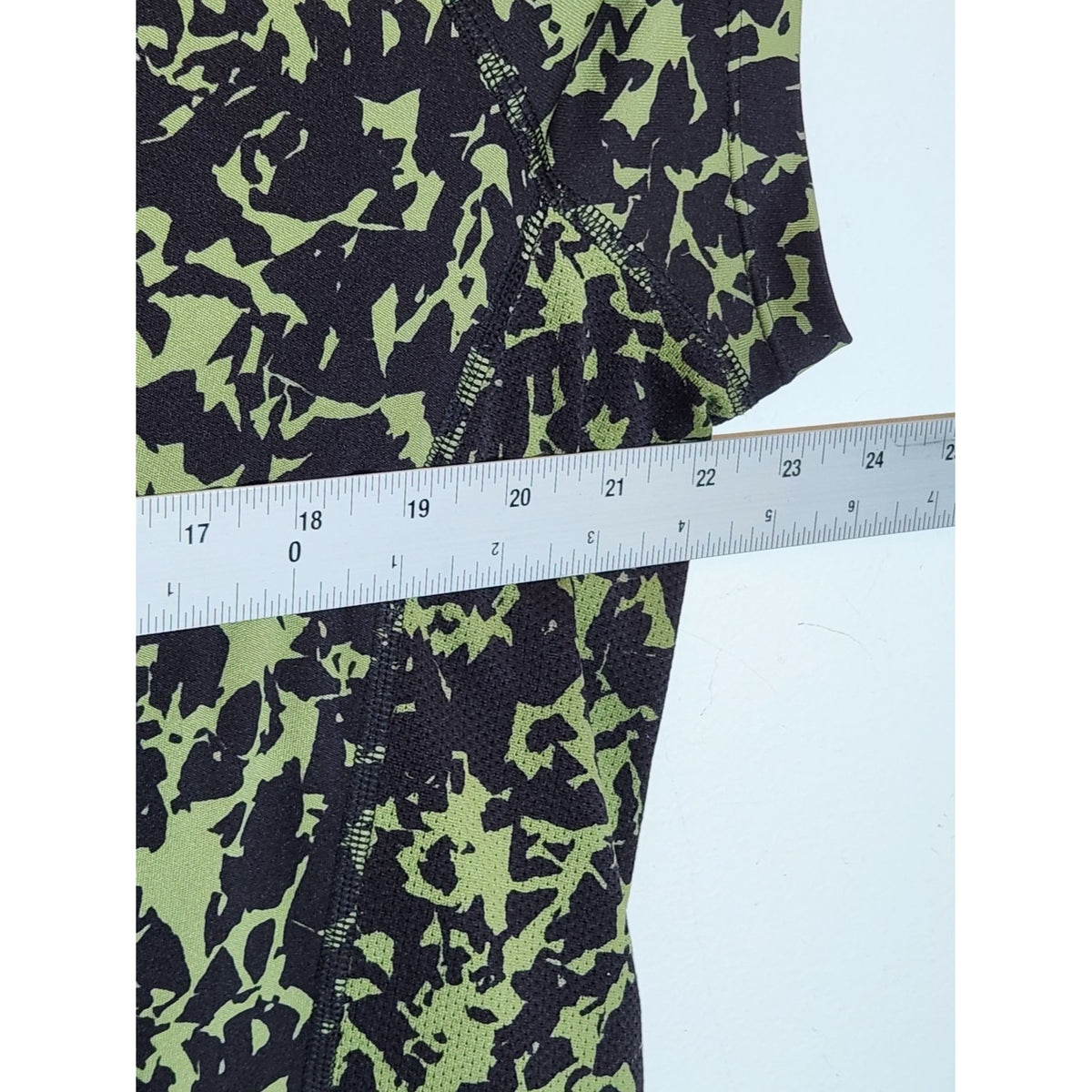 Nike Green and Black Print Performance Running Tee Size 1X