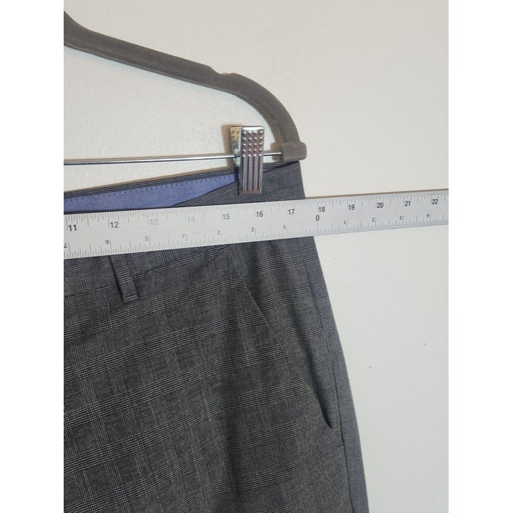 Banana Republic Men's Gray Plaid Straight Fit Pants Size 34 x 34