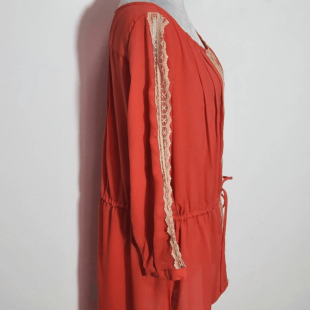 Gibson Latimer Red-Orange Pleated Blouse with Cream Lace Size Medium