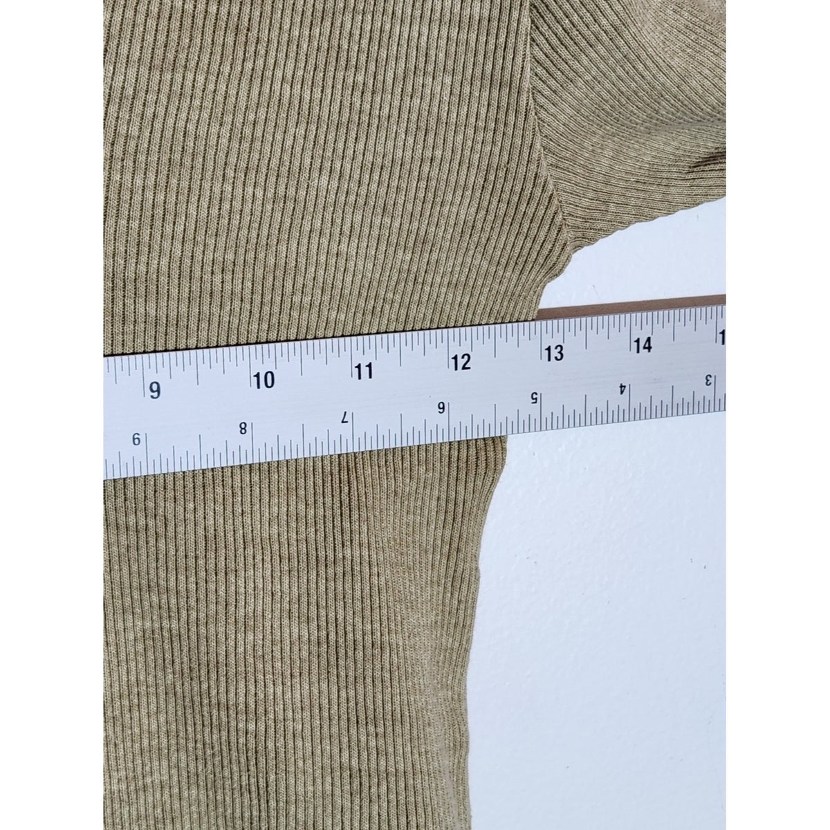 Hard Tail Tan Ribbed Knit Fitted V-Neck Top with 3/4 Sleeves One Size