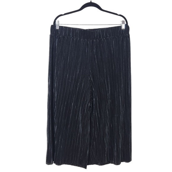 Serengeti Black Pleated Wide-Leg Capri Pants Size XL Black Plisse Pants