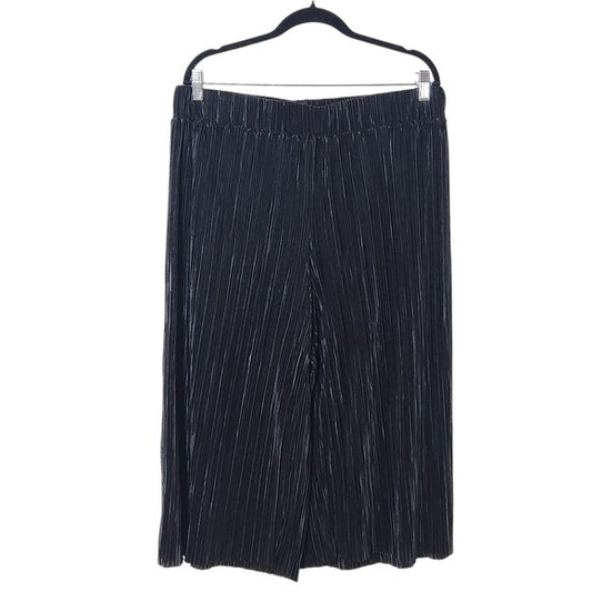 Serengeti Black Pleated Wide-Leg Capri Pants Size XL Black Plisse Pants