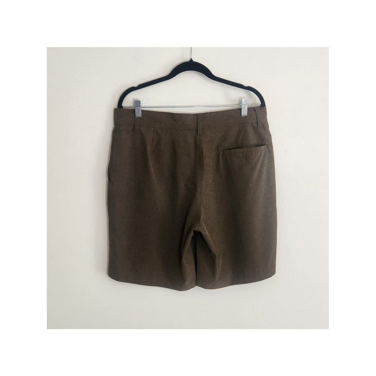 32 Degrees Dark Olive Green Performance Golf Shorts Size 33