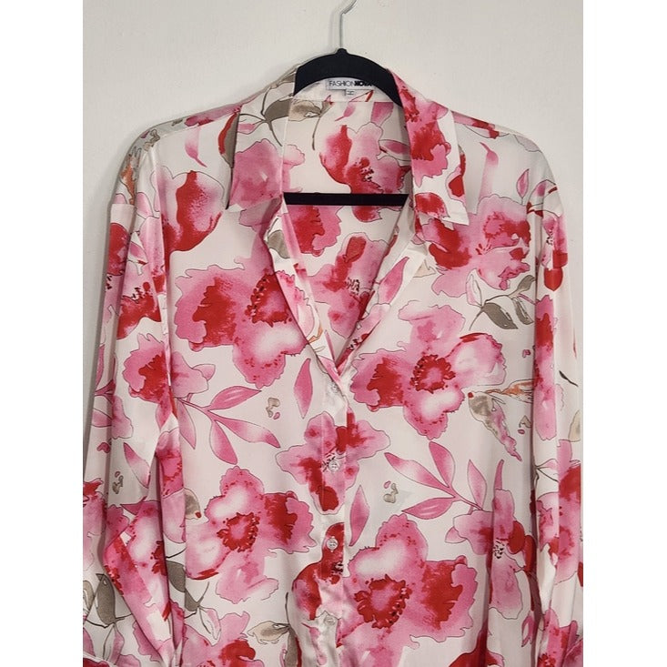 Fashion Nova White and Pink Floral Button-Up Blouse Size 1X