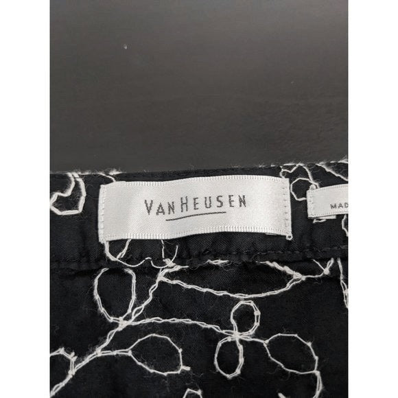 Van Heusen Black Cream Embroidered Skirt Size 6 Embroidered A-Line Skirt