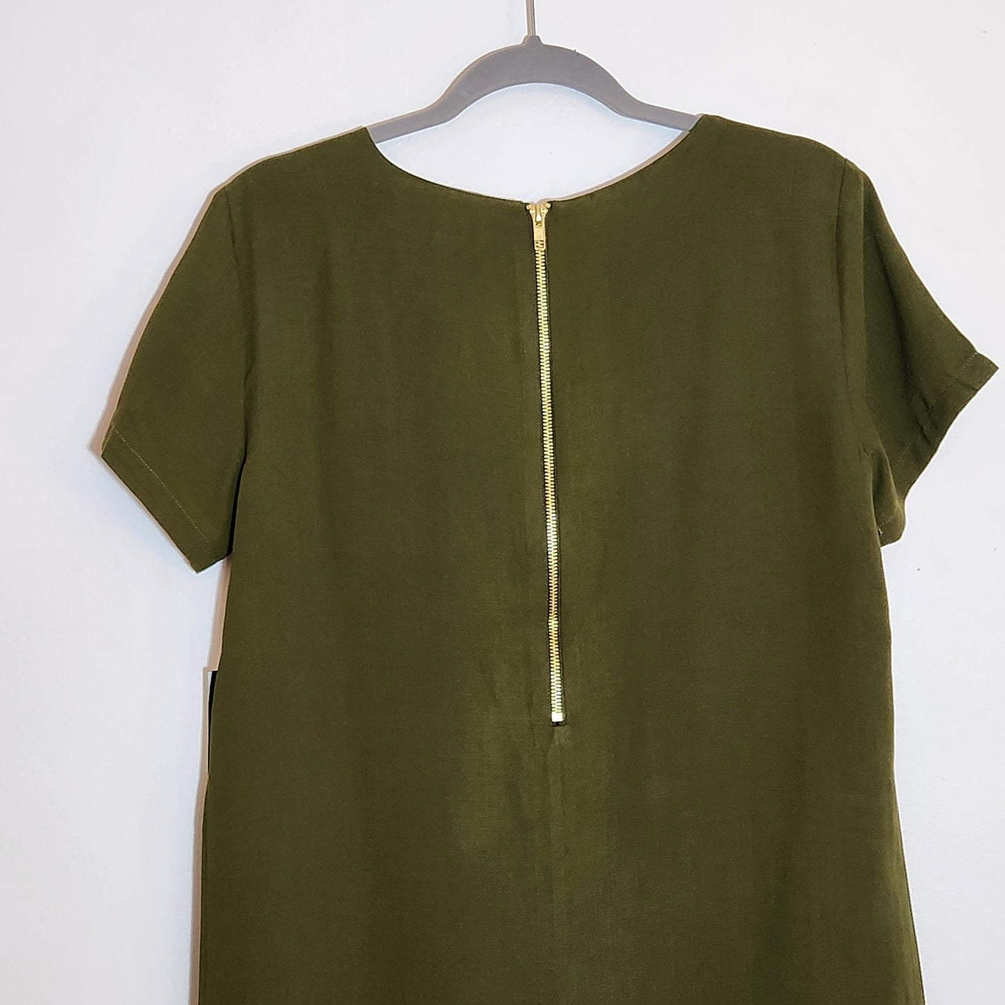 Lulus Olive Green Mini Short Sleeve Shift Dress Size Medium NWT