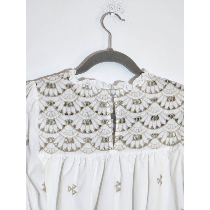 Time and Tru White and Tan Embroidered Boho Peasant Blouse Size XS 0-2