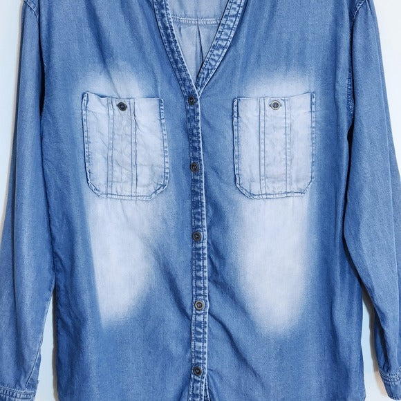 Zenana Chambray Denim Buttondown Shirt Size Large