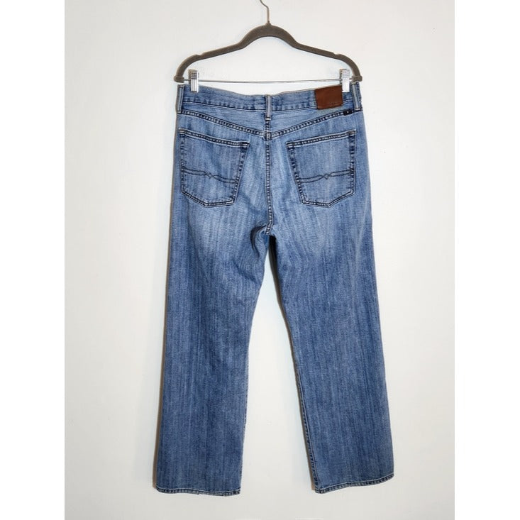 Lucky Brand Relaxed Straight Leg Jeans Size 34 x 30 Flaw