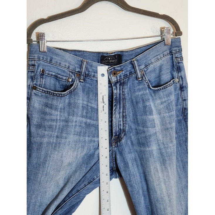 Lucky Brand Relaxed Straight Leg Jeans Size 34 x 30 Flaw