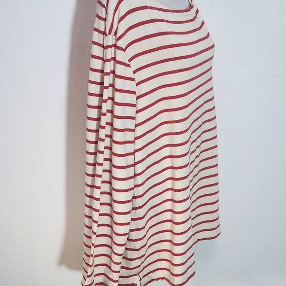 Old Navy Cream and Red Stripe Long Sleeve Tee Size XXL Plus Size Knit Top New