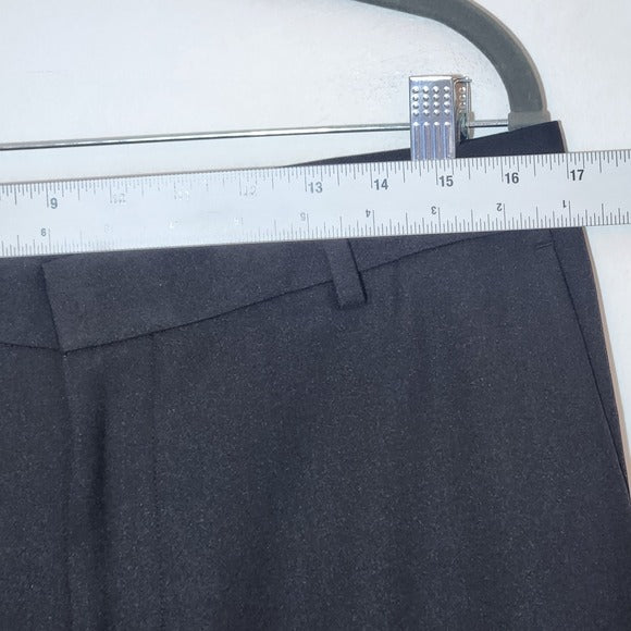 Van Heusen Traveler Slim Mens Black Dress Pants Size 33 x 32