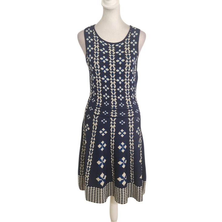 Cynthia Steffe Blue and Off-White Knit Fit and Flare Dress Size Medium