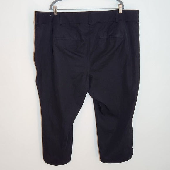Lane Bryant The Allie Black Capri Pants Size 26 NWOT
