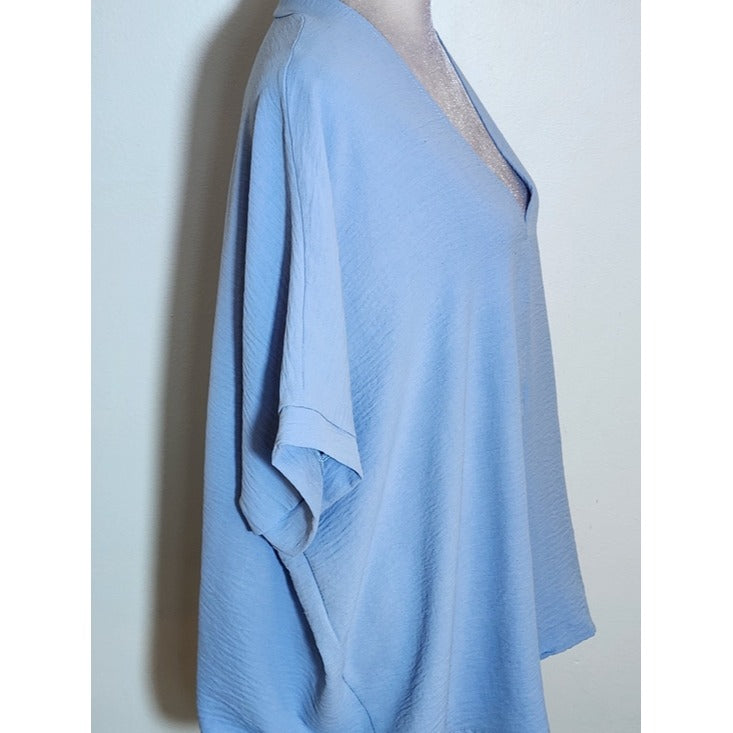 Urban Daizy Light Blue V-Neck Blouse Size Medium