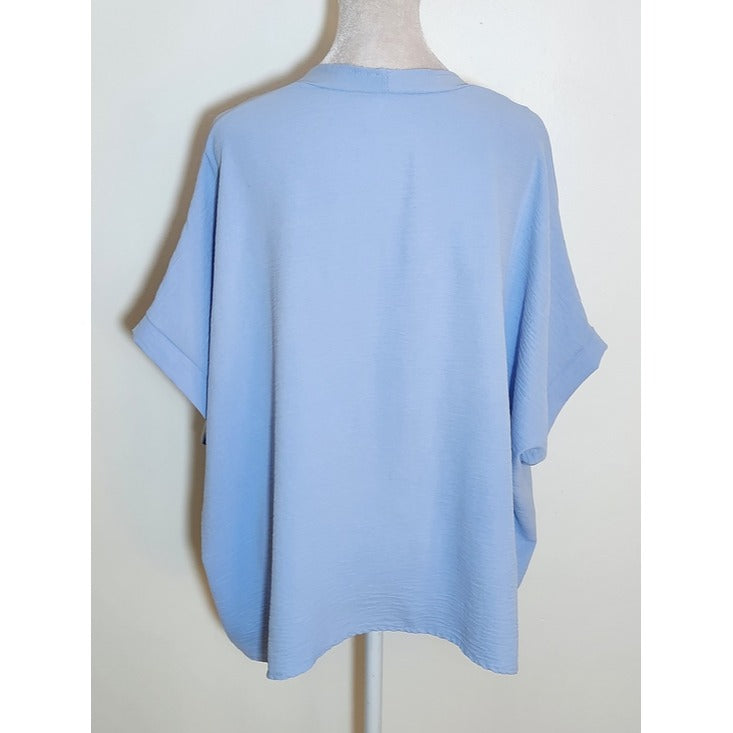 Urban Daizy Light Blue V-Neck Blouse Size Medium